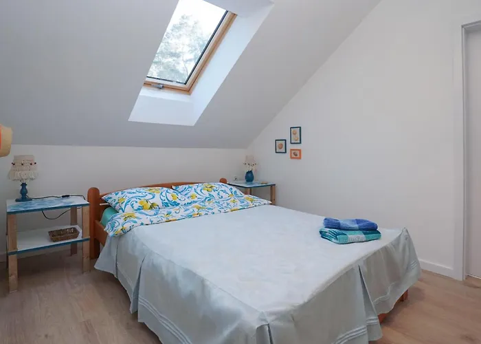 Gorgeous In With Wifi *